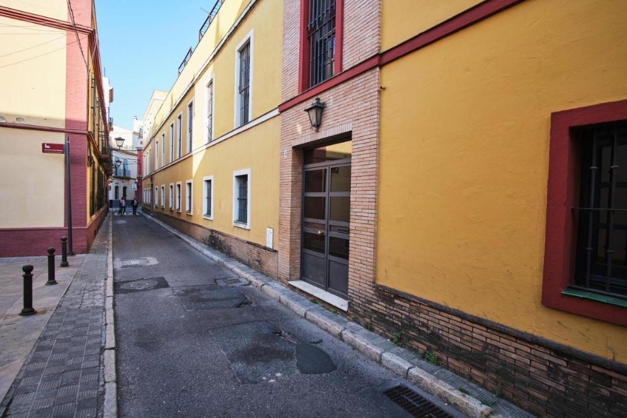 Reposo Sweet Home & Free Parking Sevilla Bagian luar foto