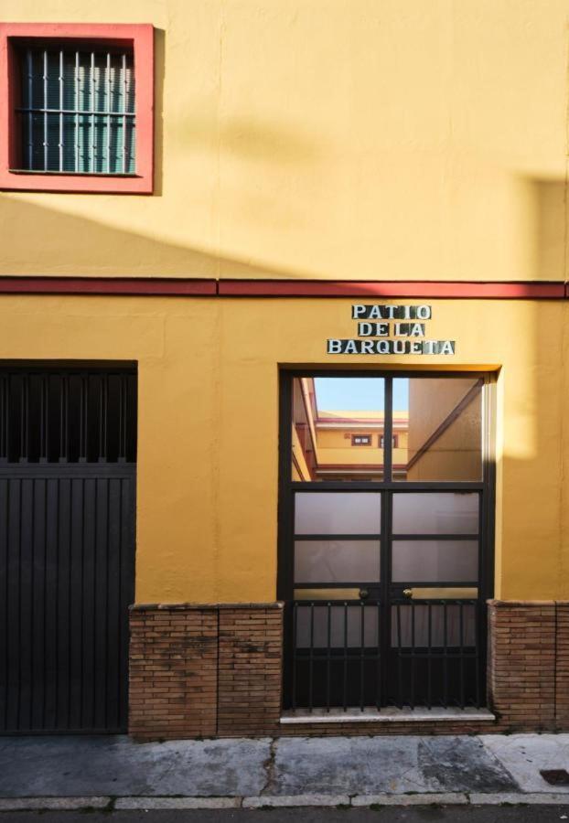 Reposo Sweet Home & Free Parking Sevilla Bagian luar foto