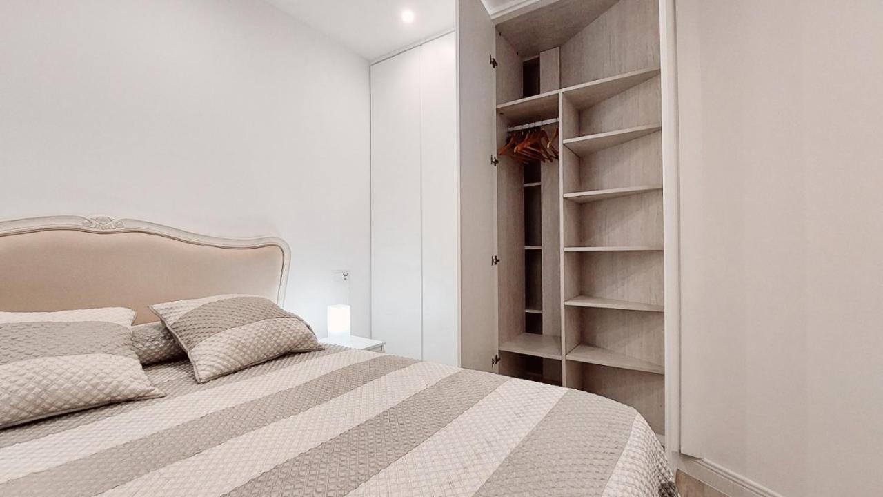 Reposo Sweet Home & Free Parking Sevilla Bagian luar foto