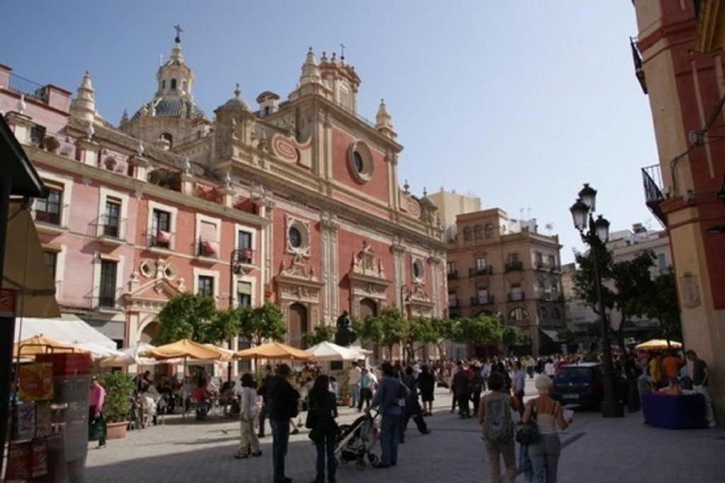 Reposo Sweet Home & Free Parking Sevilla Bagian luar foto